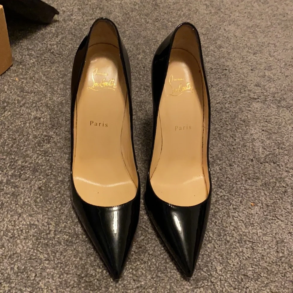 Christian Louboutin So Kate heels - Picture 7 of 10